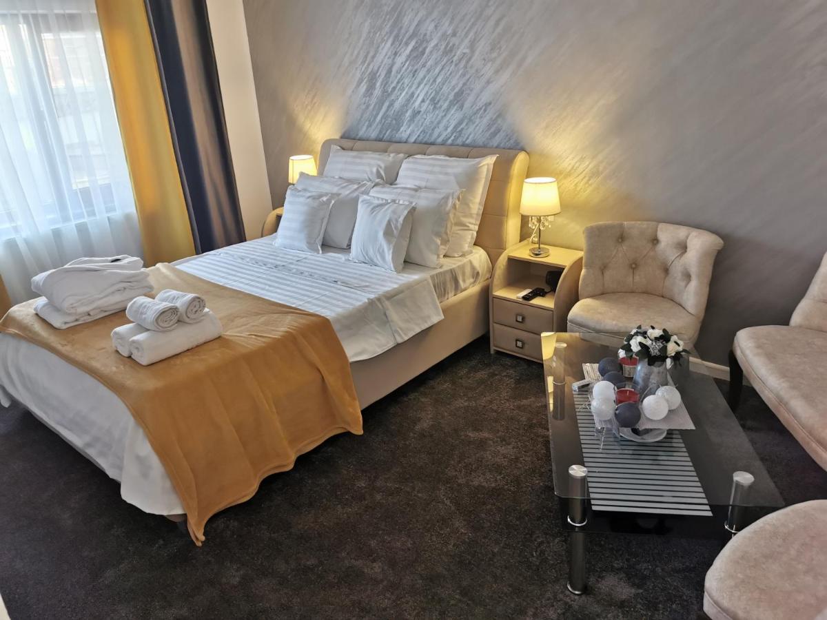 Casa Davison Apartman Zsilvásárhely Kültér fotó